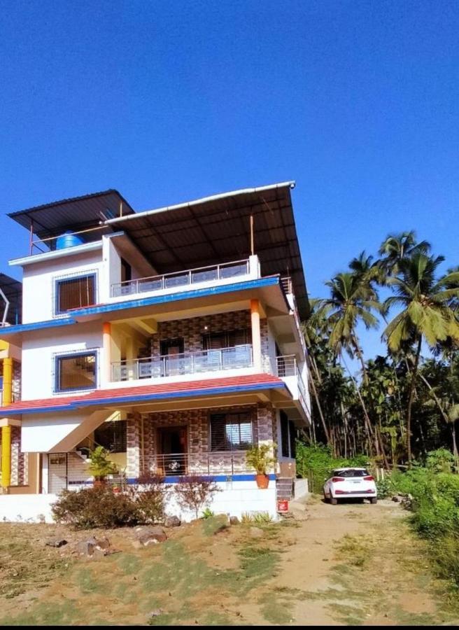 Bhakti Holiday Home Алибаг Экстерьер фото